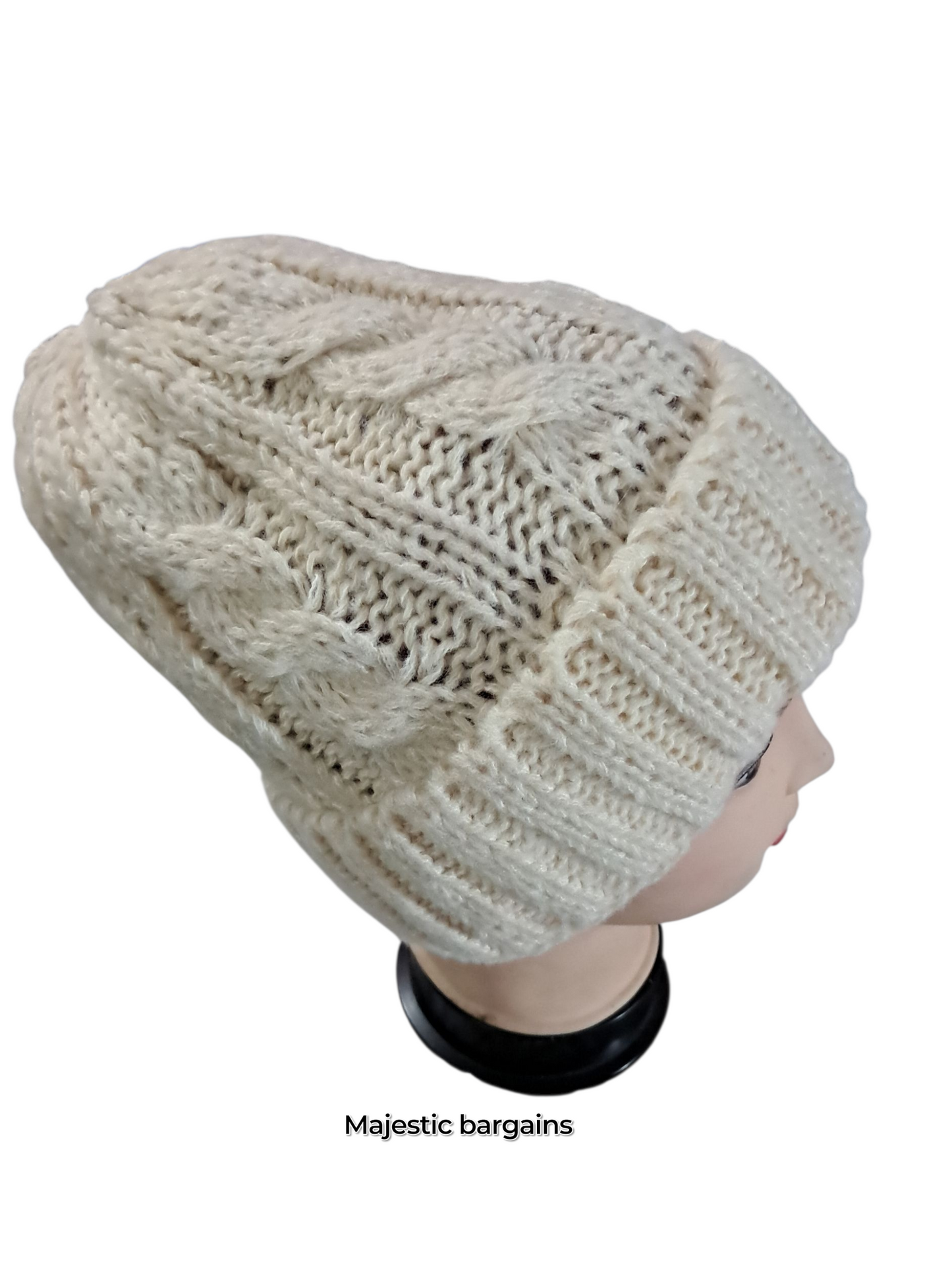 WOOLEN CAPS