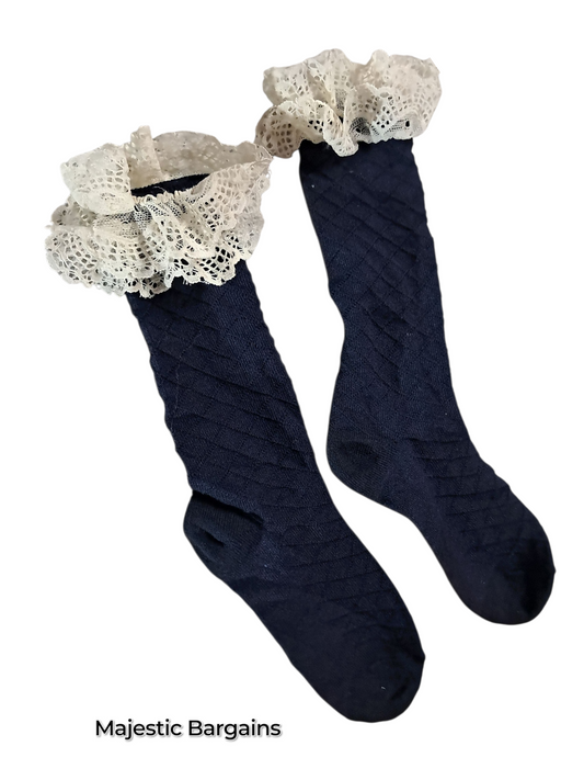KIDDIES LONG SOCKS WITH LACE FRILL